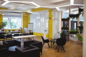 10 Signs Your Dubai Office Needs a Redesign